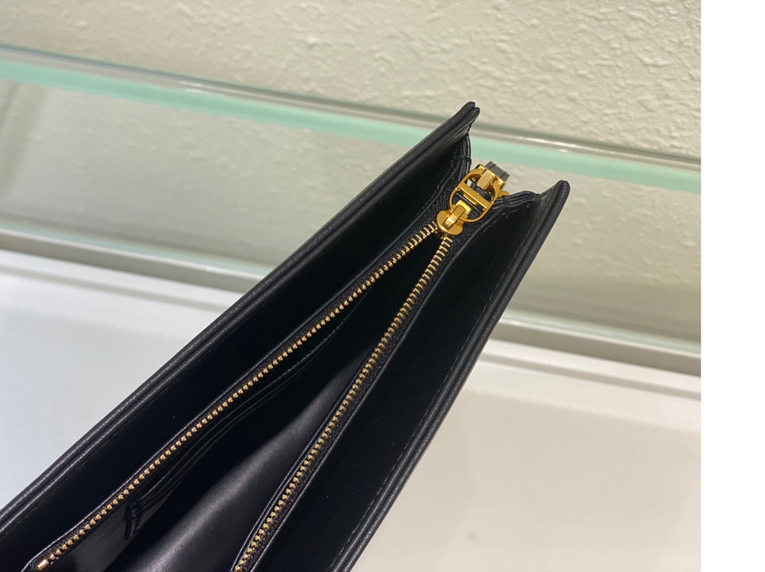 New, slim DⅠOR CARO woc zipper clutch bag