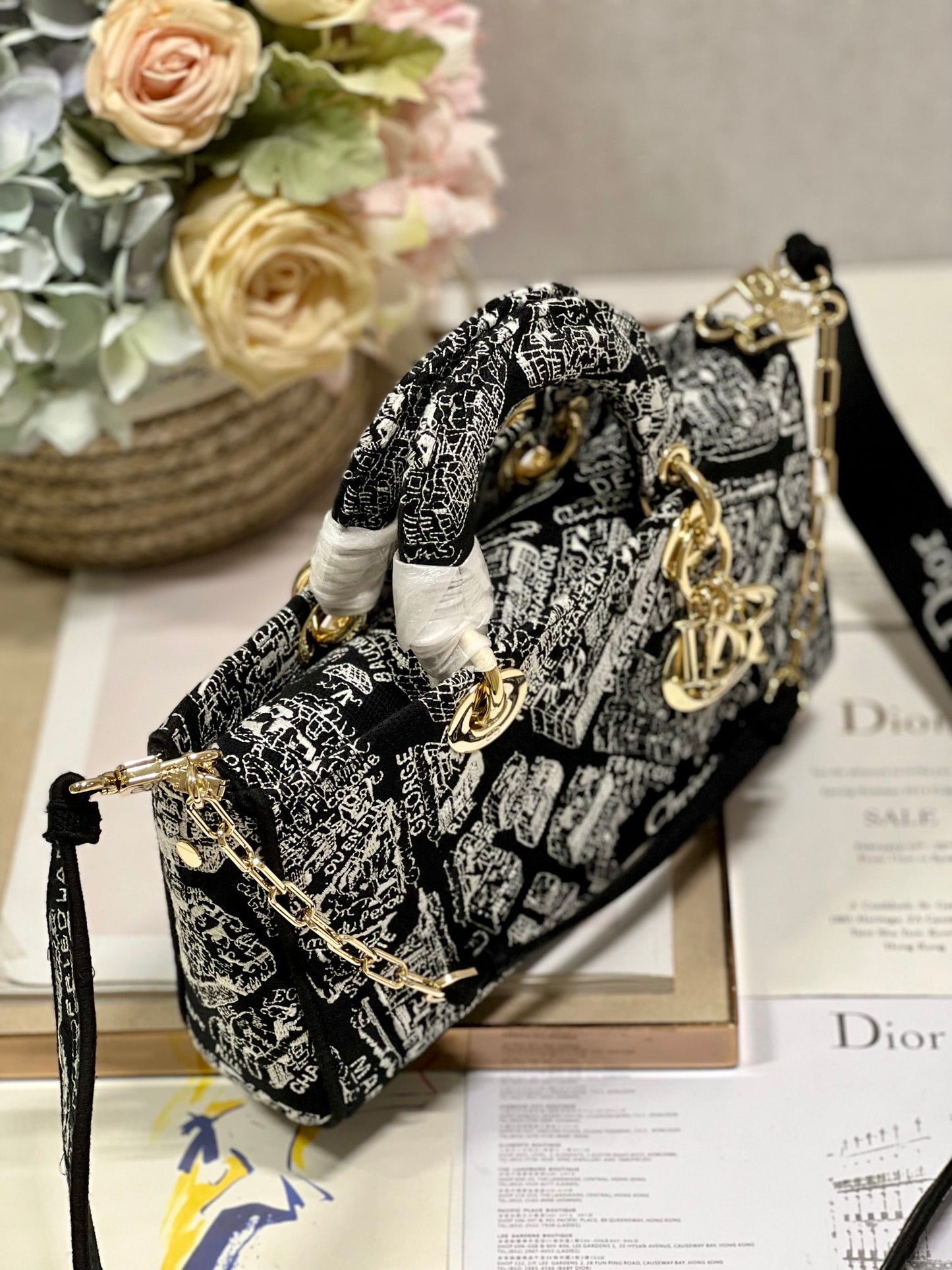 LADY D-JOY Embroidered Bag "Black Paris"
