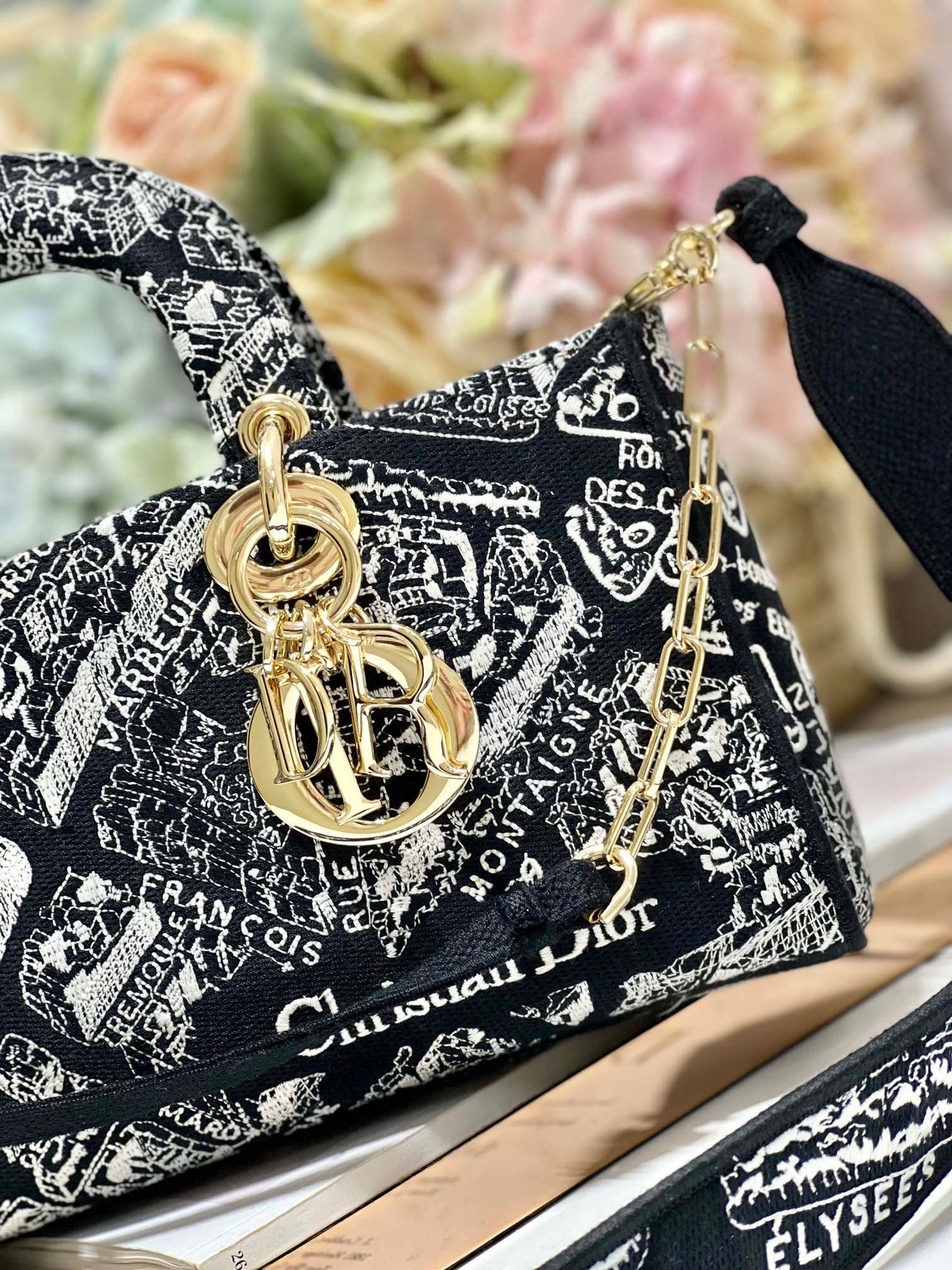 LADY D-JOY Embroidered Bag "Black Paris"