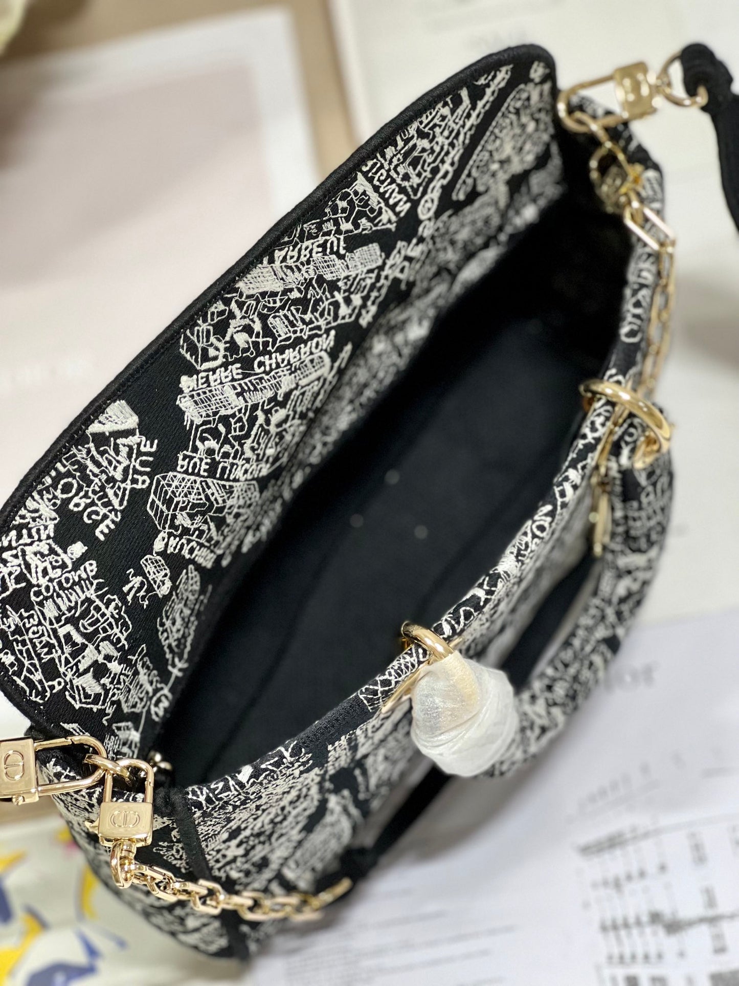 LADY D-JOY Embroidered Bag "Black Paris"