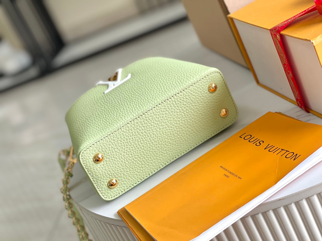 Premium with a full set of packaging [premium boutique original leather 💋 M53963 avocado green gold buckle]