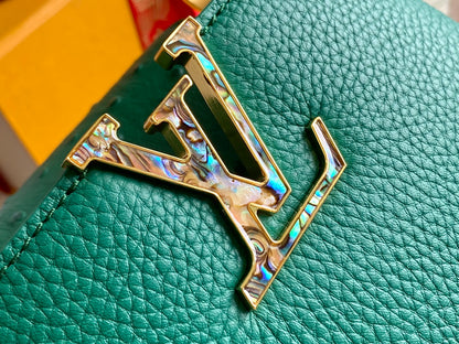 【Premium boutique original leather 💋 M21164 emerald with ostrich shell buckle】