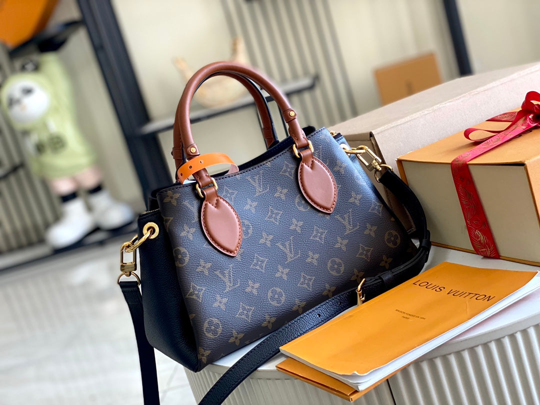 [Superior all-steel hardware original factory leather] M46508 presbyopic black