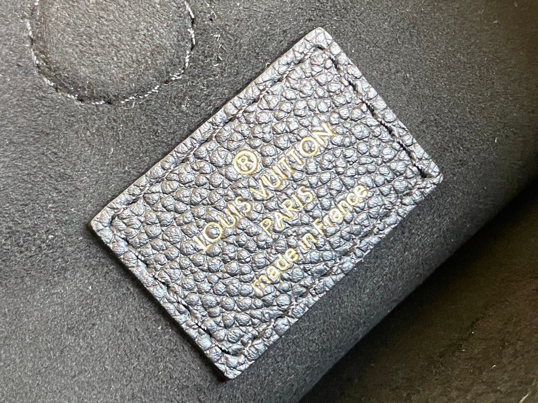 [Superior all-steel hardware original factory leather] M46508 presbyopic black