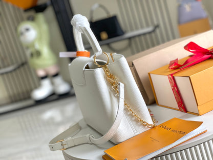 Premium with a full set of packaging [premium boutique original leather M22375💋M20845 white flower triple combination]