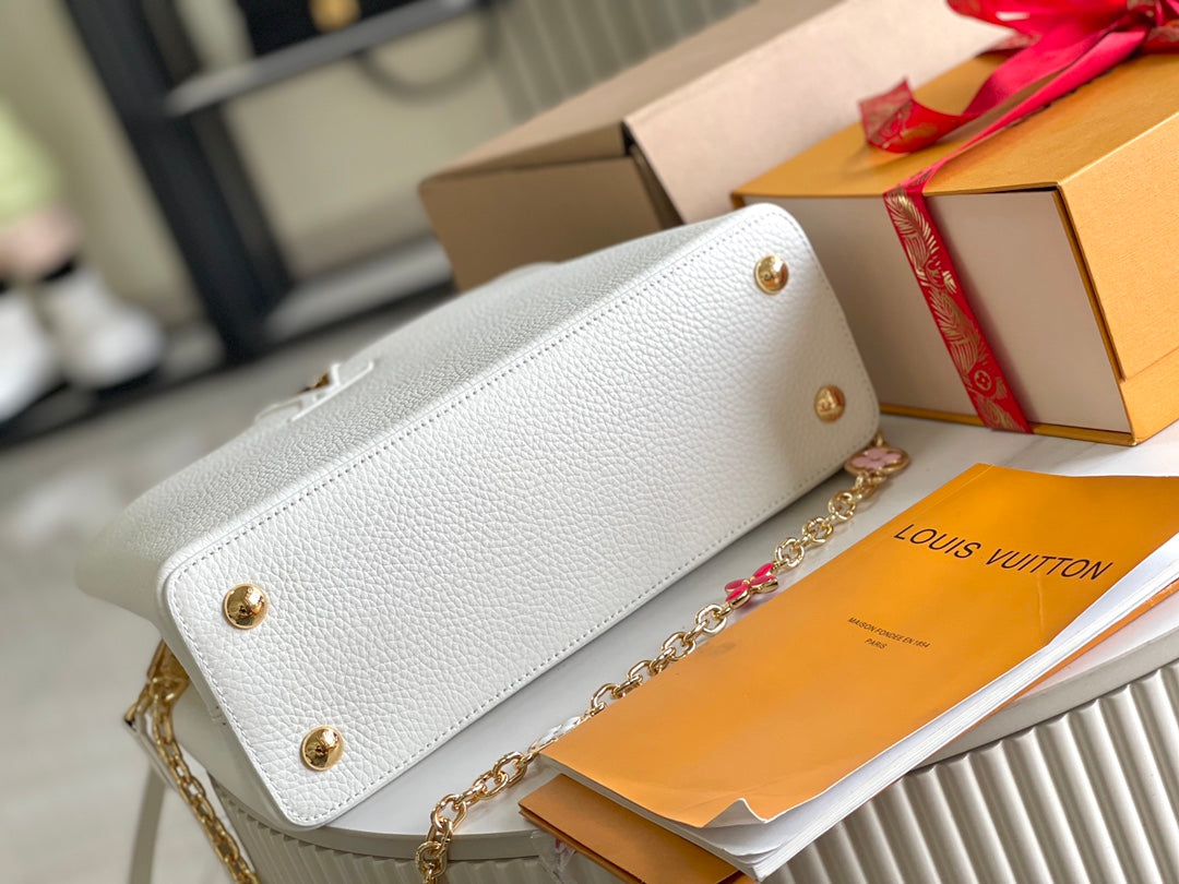 Premium with a full set of packaging [premium boutique original leather M22375💋M20845 white flower triple combination]
