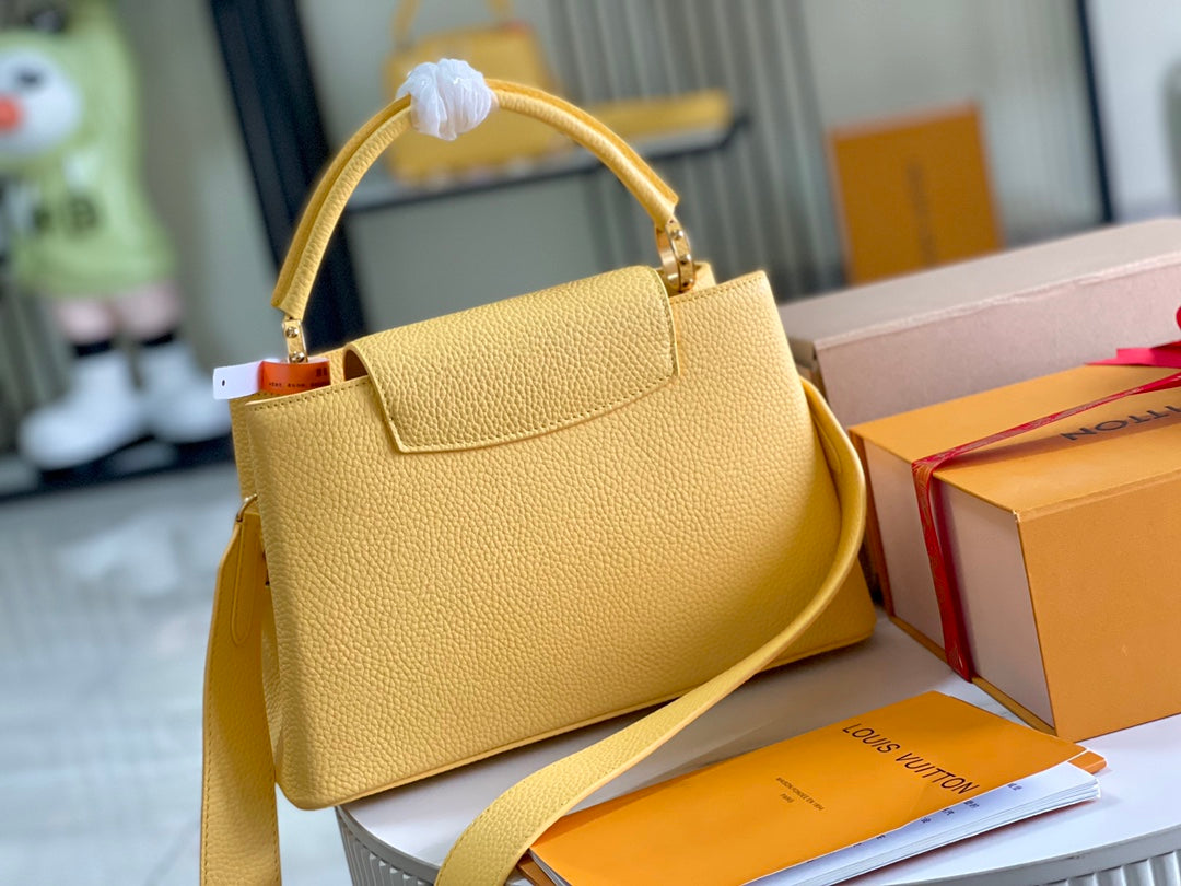 【Premium boutique original leather 💋M21798 chick yellow gold buckle】