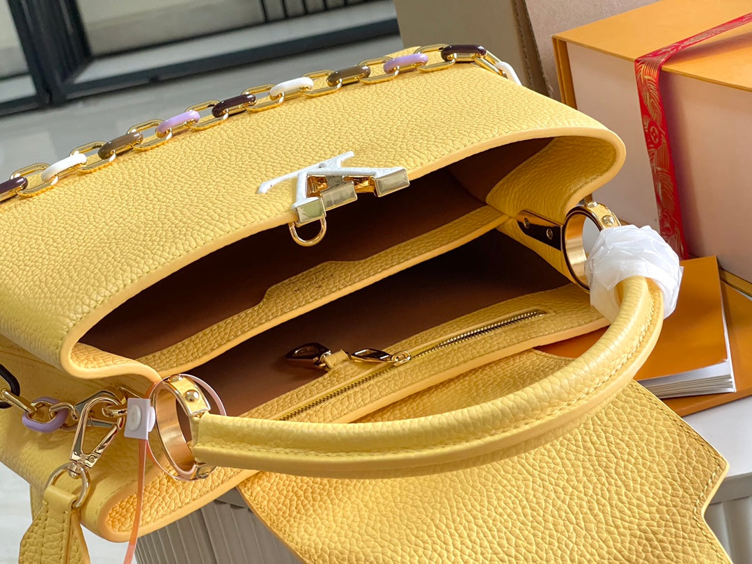 【Premium boutique original leather 💋M21798 chick yellow gold buckle】