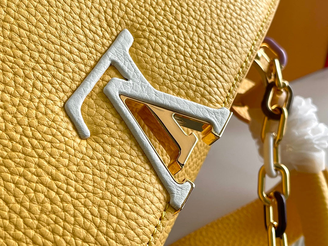 【Premium boutique original leather 💋M21798 chick yellow gold buckle】