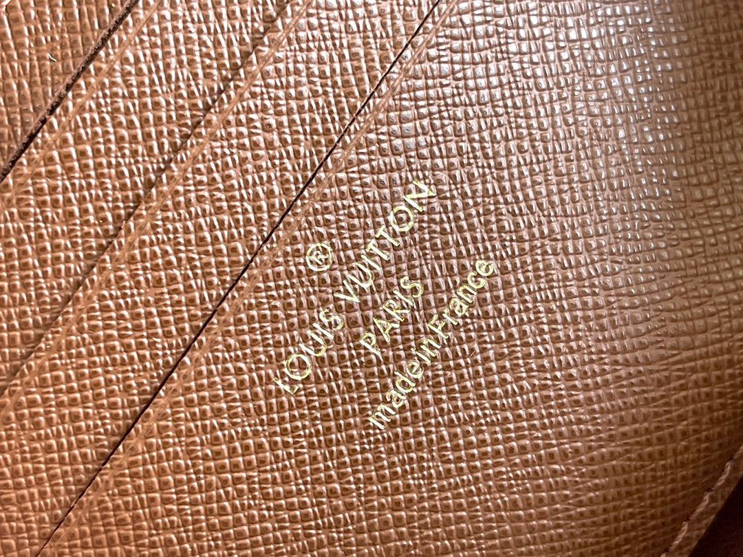 [Superior all-steel hardware original factory leather] M81911 Presbyopia