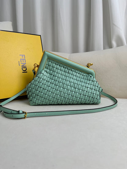 fendi❤️firs
