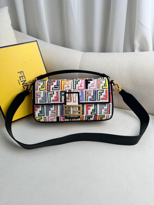 Baguette medium bag