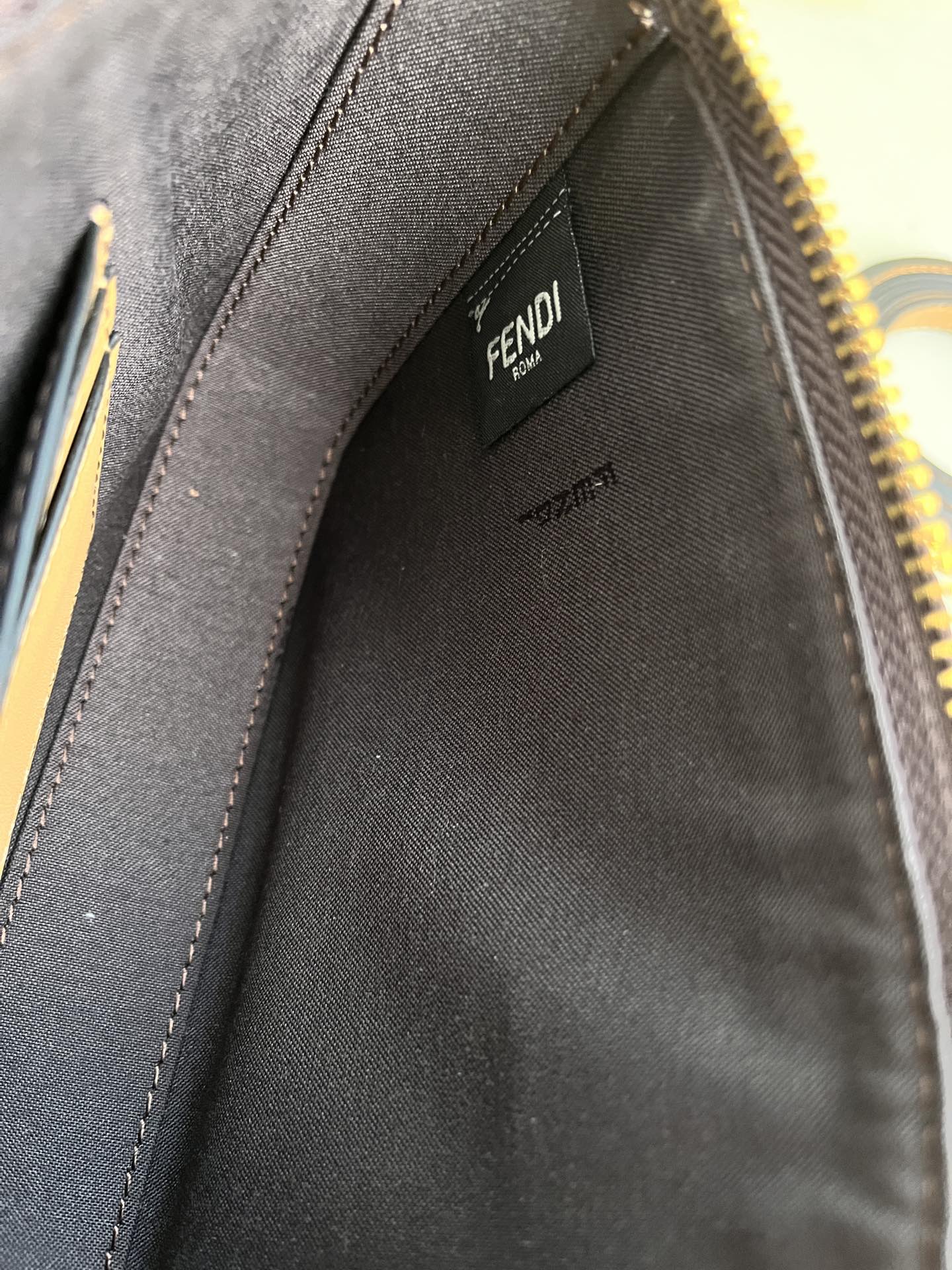 FENDI classic presbyopia mahjong bag is here