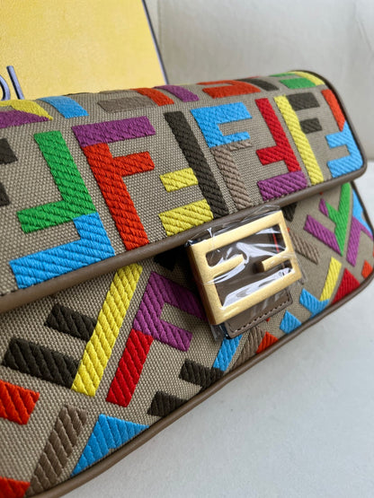 Color matching apricot M latest Baguette FF logo