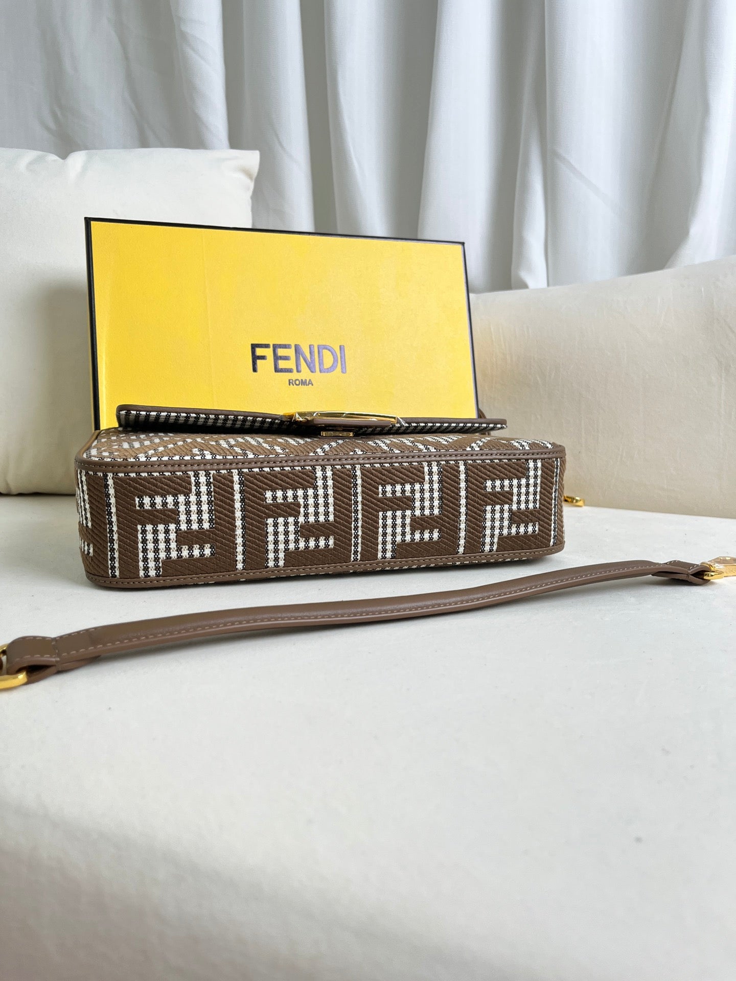 M latest Baguette FF logo Embroidery series #it’s not a bag, it’s Baguette! #