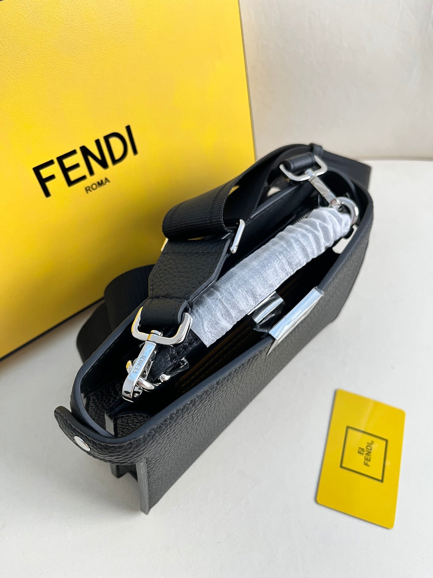 FENDI classic Peekaboo ISeeU XCross handbag in full grain leather.