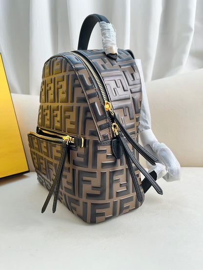 Mocha coffee Cowhide original full leather embossed FF LOGO small shoulders 🙈🙈 raw material production