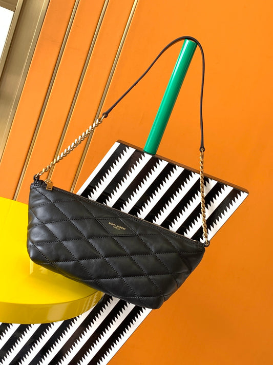 【Original Leather】Horn Stitched Sheep Leather Zipper Shoulder Bag Style number: 755979～～