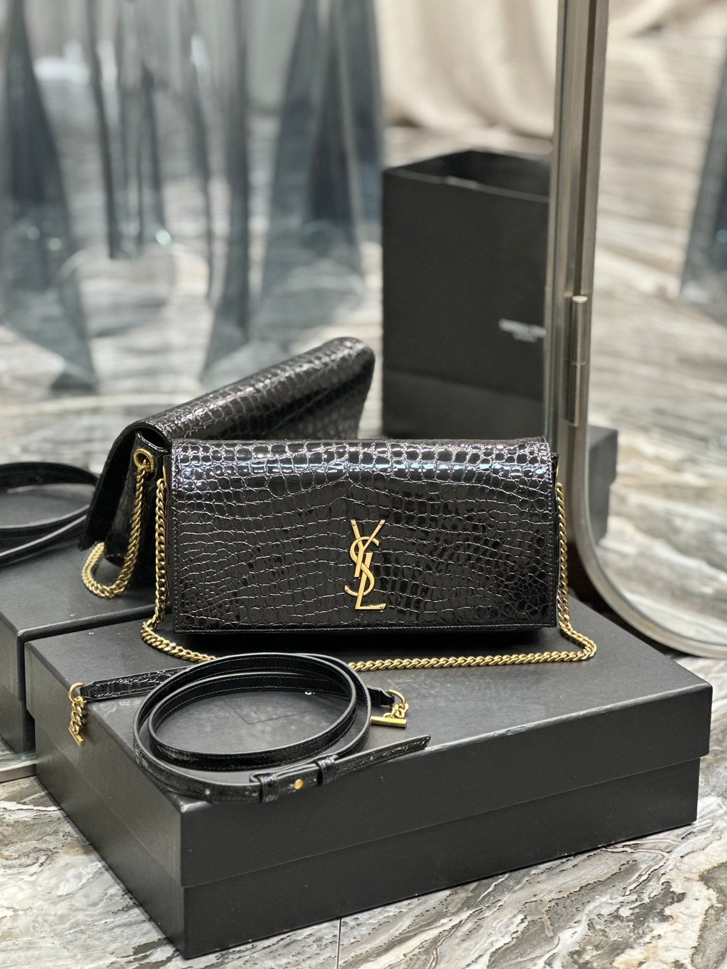 ◽𝑲𝒂𝒕𝒆 ⁹⁹ ◽crocodile pattern_ Model: 604276