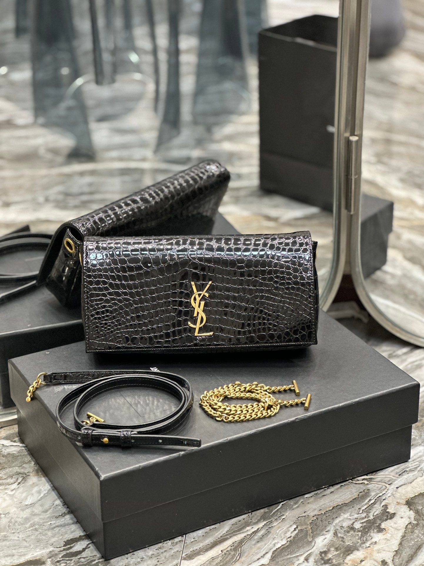 ◽𝑲𝒂𝒕𝒆 ⁹⁹ ◽crocodile pattern_ Model: 604276