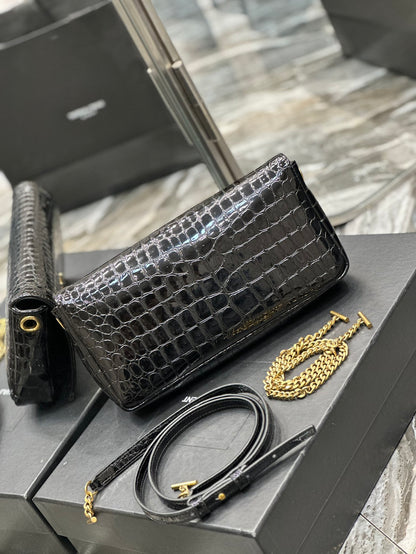 ◽𝑲𝒂𝒕𝒆 ⁹⁹ ◽crocodile pattern_ Model: 604276