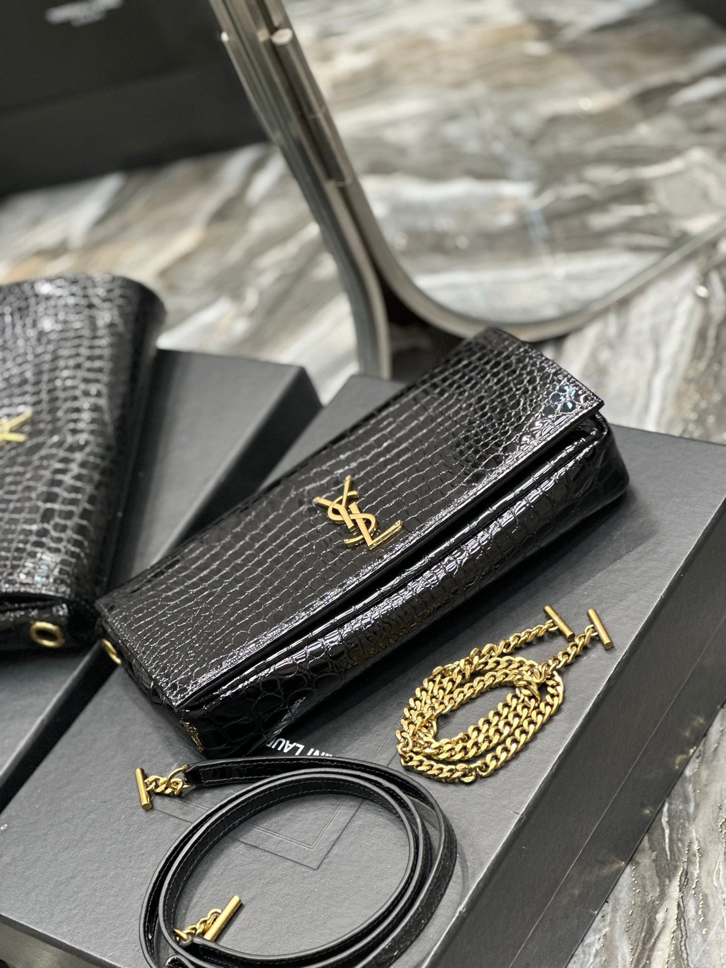 ◽𝑲𝒂𝒕𝒆 ⁹⁹ ◽crocodile pattern_ Model: 604276