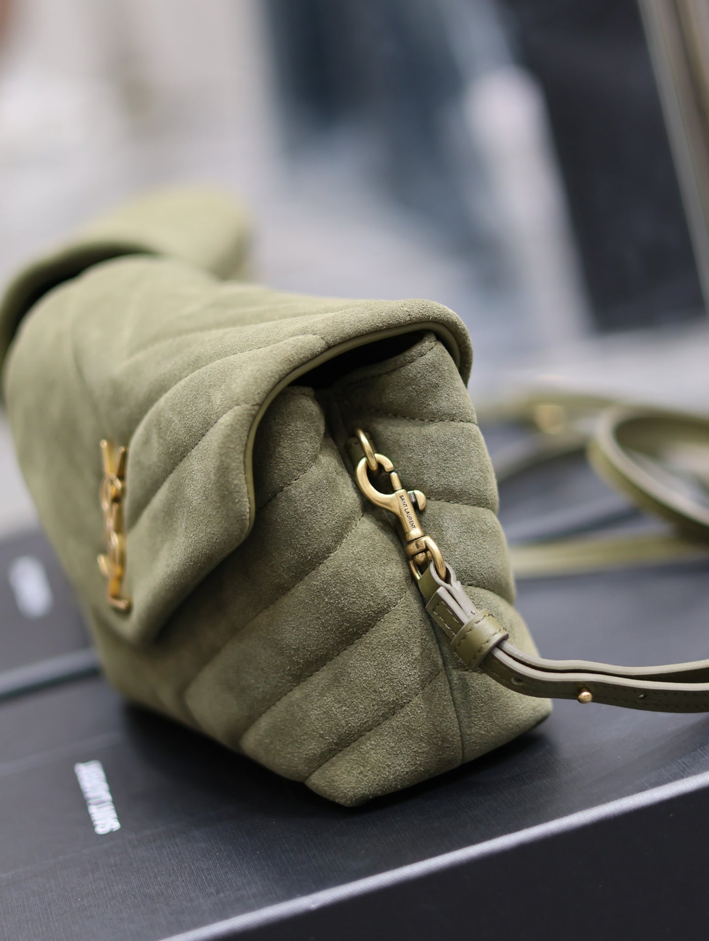 Loulou_ Army Green Nubuck