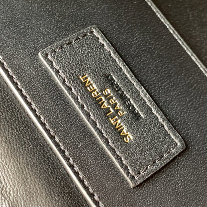 [Original leather] Batch 600 🌸2022 autumn and winter new style, new JUNE quilted sheep leather box bag Dimensions: 19 X 15 X 8 cm