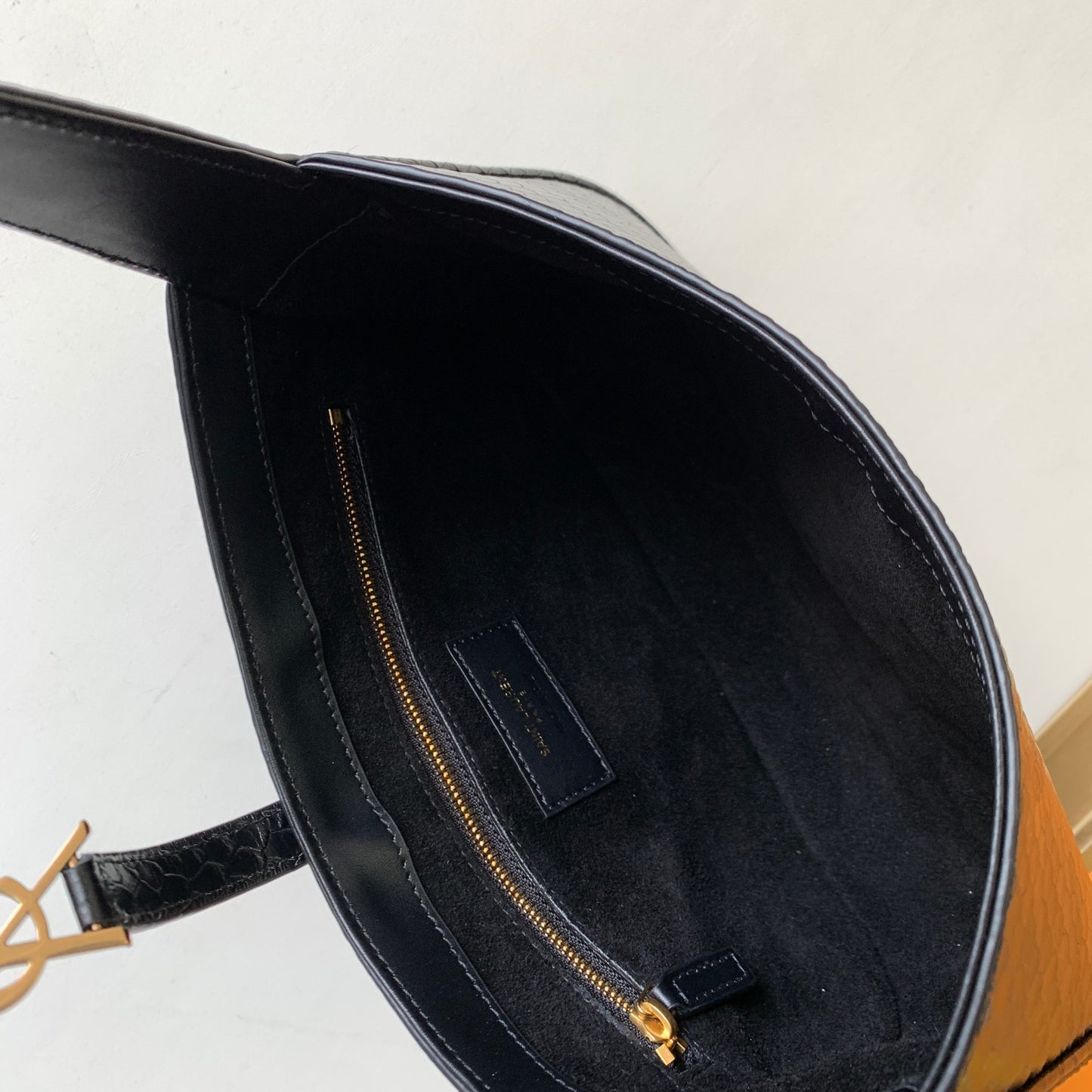 [Original leather] ▪️𝑳𝑬 5 𝐀̀ 7 ▪️New snake pattern Model: 657228
