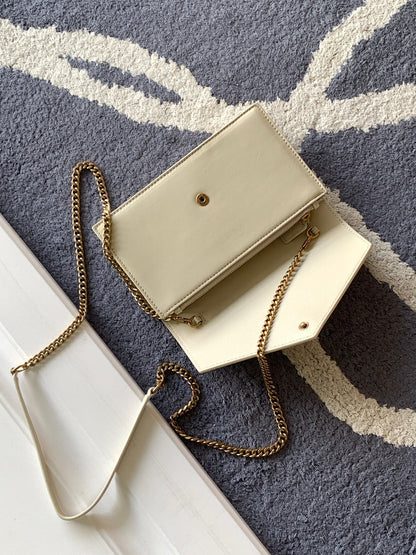 [Original Leather] 🔥LE CASSANDRE Smooth Leather Envelope Chain Bag Model: 743050