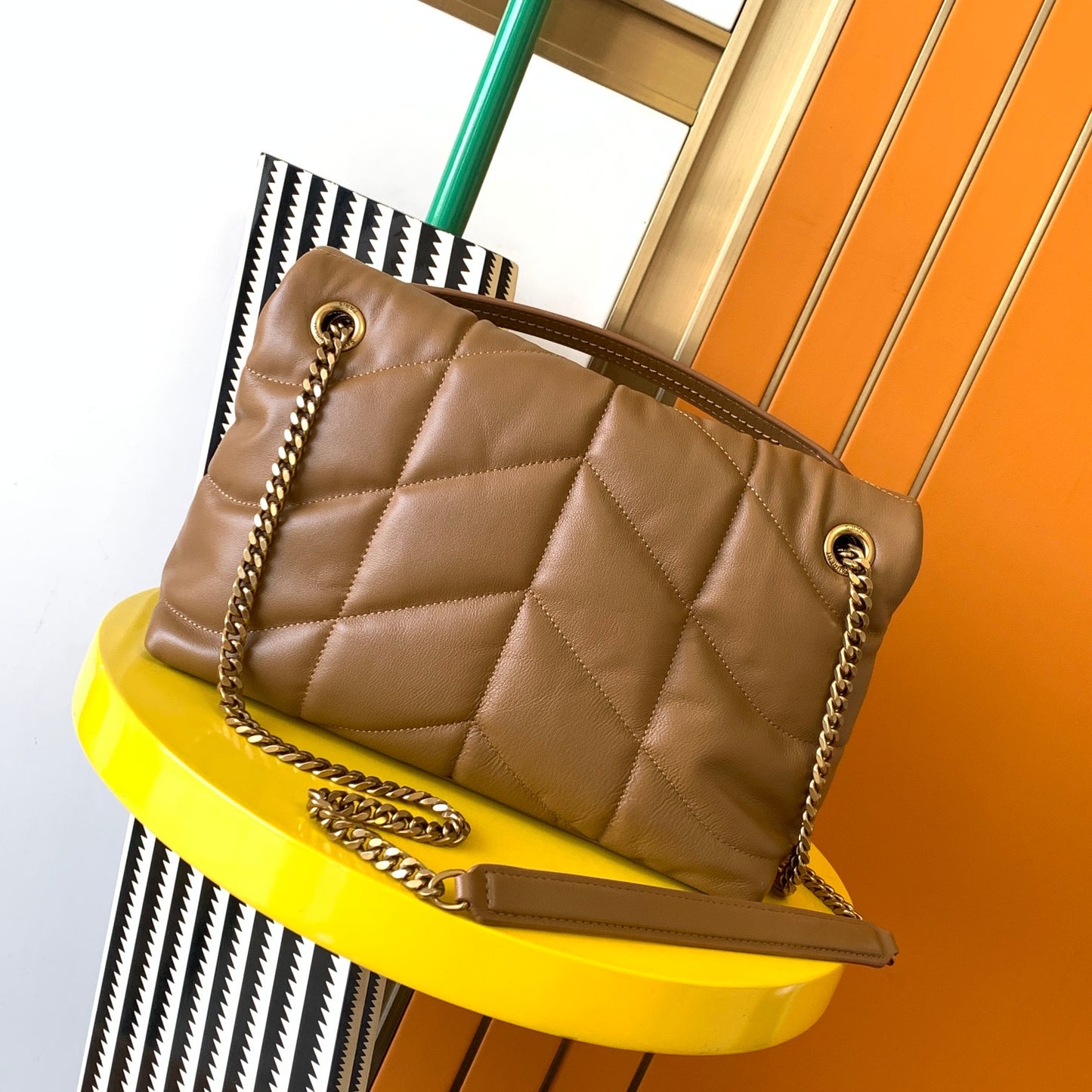 [Original leather] #𝙇𝙤𝙪𝙇𝙤𝙪 𝙥𝙪𝙛𝙛𝙚𝙧# Medium 29CM LOULOU PUFFER quilted lambskin bag