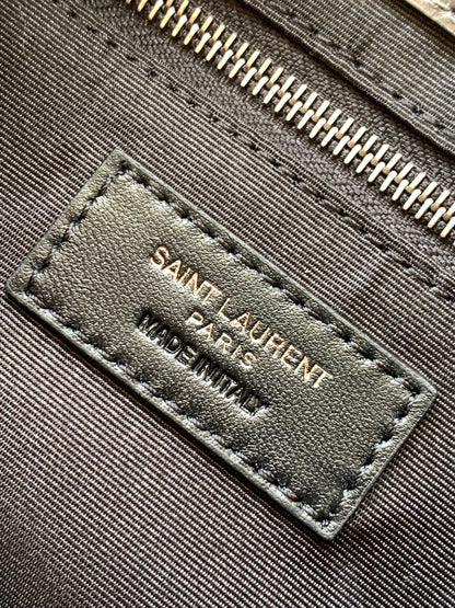 [Original Leather] Sales Champion 𝒏𝒊𝒌𝒊 𝒄𝒉𝒂𝒊𝒏 𝒘𝒂𝒍𝒍𝒆𝒕chain small satchel! Model: 583103.