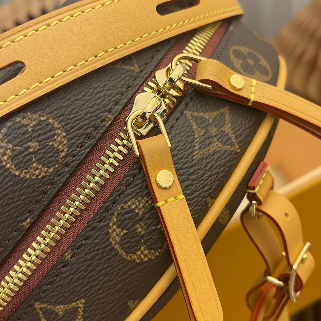 M45647/M52294 presbyopic apple bag