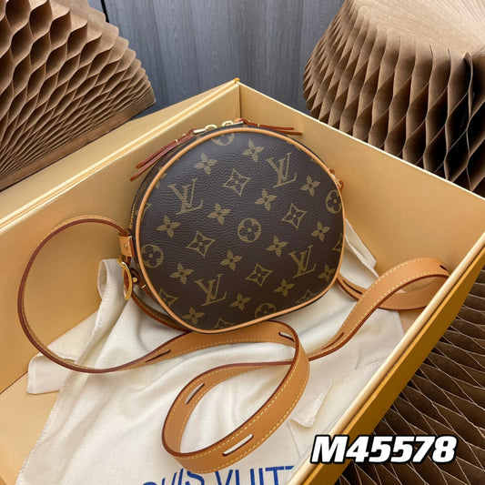 M45149 M45578 Nicolas Ghesquière draws inspiration from Louis Vuitton’s travel heritage