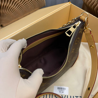 M45832 Presbyopia yellow leather Odeon small handbag