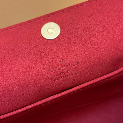 [Chip version] Style number: 51900 box bag, same style as Beckham,