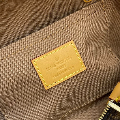 No. M41436 Brown Box, M50202 Presbyopia Small Yuanbao Handbag