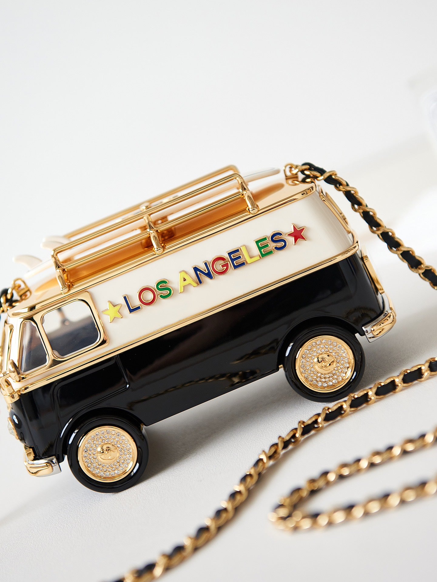 Chanel Chanel Los Angeles Show Limited Bus Car 2023-2024 Los Angeles Show Limited Bus