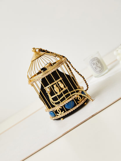 The high-end handicraft workshop has produced a "birdcage" in real life. It's a stunning work of art❕❕❕❕