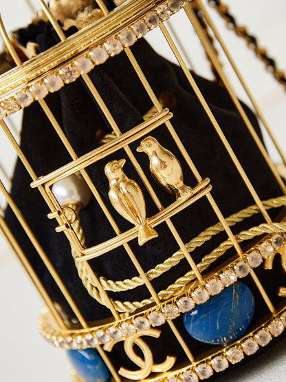 The high-end handicraft workshop has produced a "birdcage" in real life. It's a stunning work of art❕❕❕❕