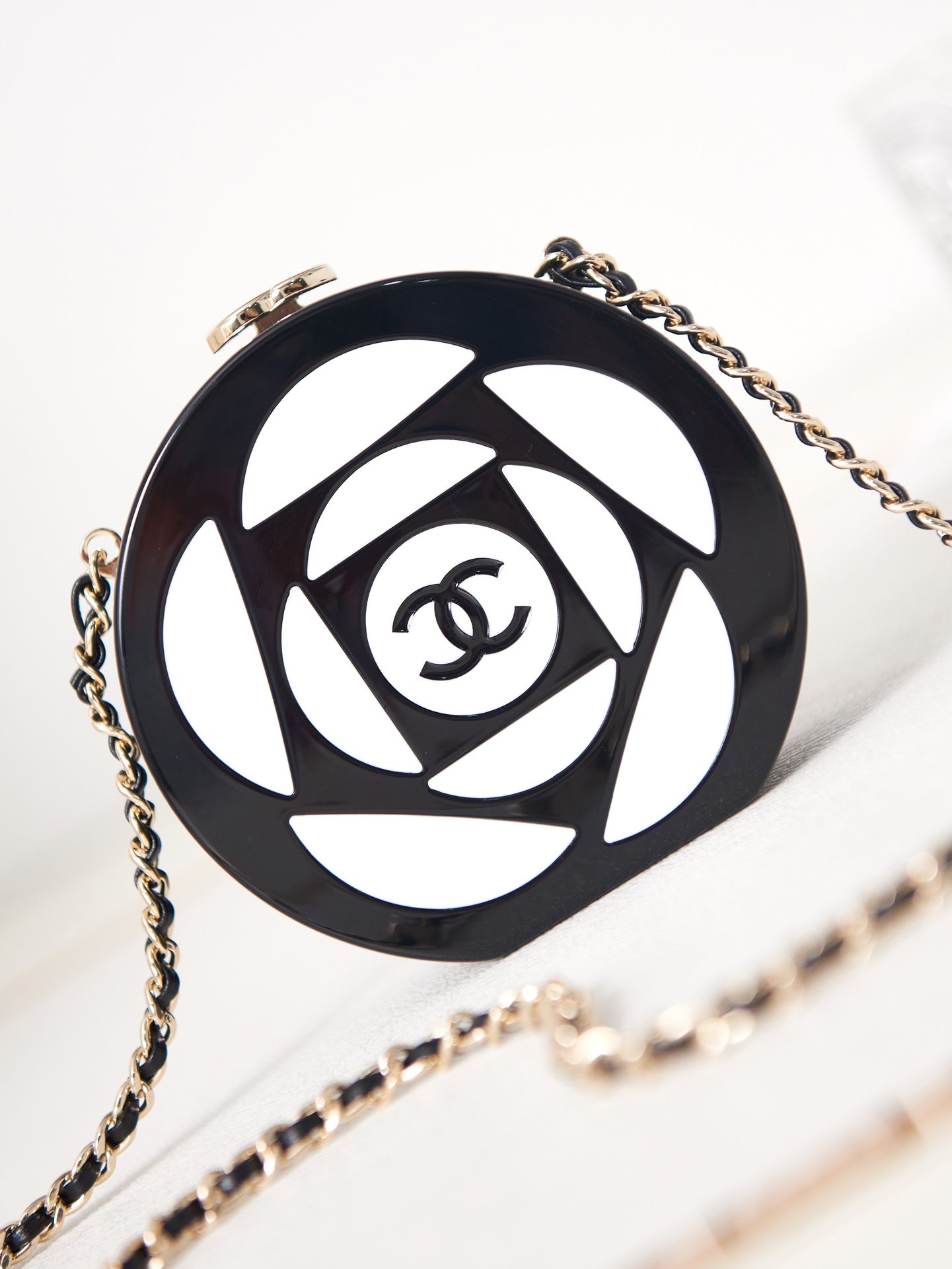 𝐂𝐡𝐚𝐧𝐞𝐥 𝐒𝐒2023 Spring and Summer Heavy Industry Dinner Bag Series Camellia full package Style number AS3548
