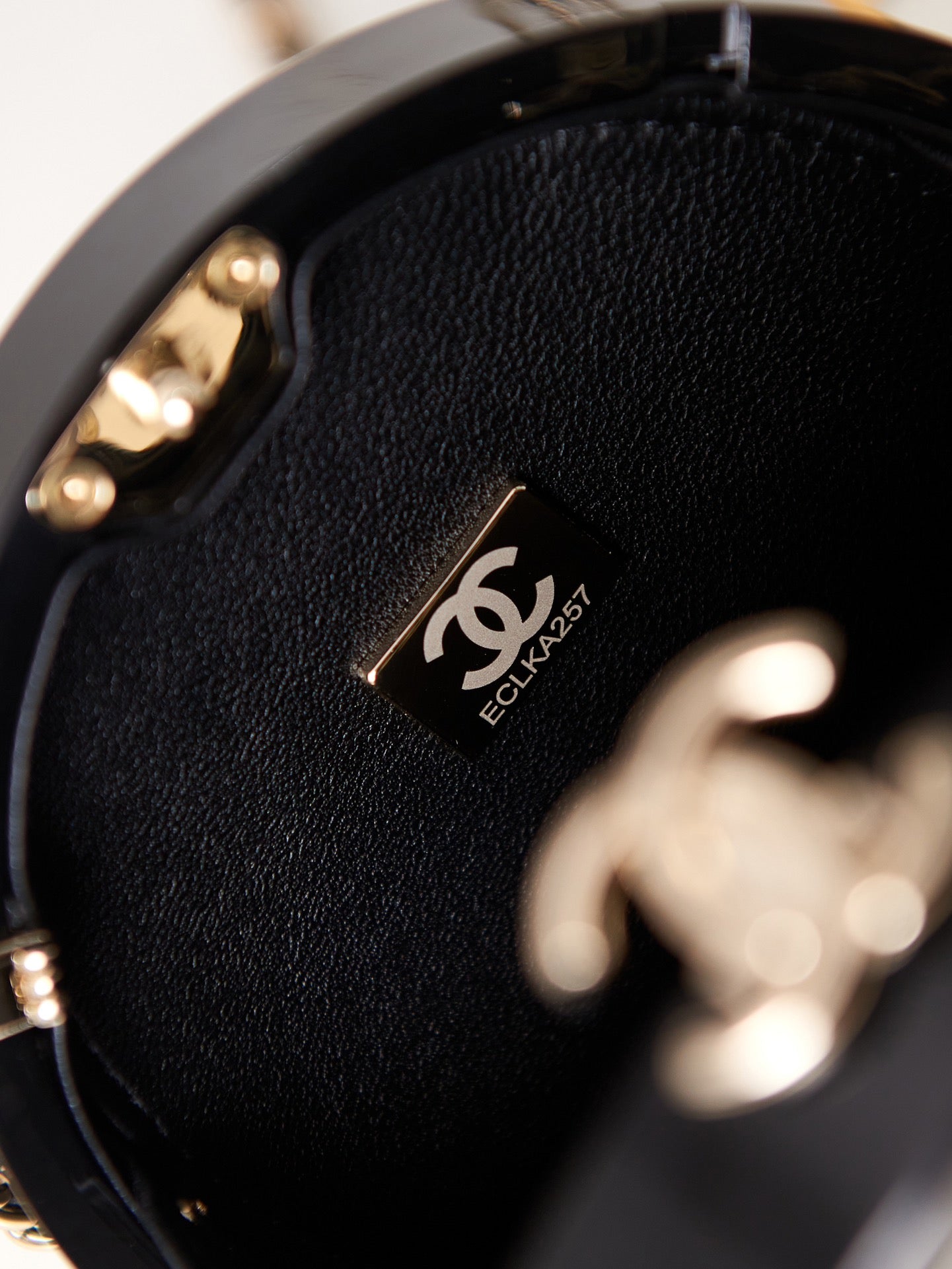 𝐂𝐡𝐚𝐧𝐞𝐥 𝐒𝐒2023 Spring and Summer Heavy Industry Dinner Bag Series Camellia full package Style number AS3548