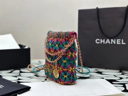 🌸🦋CHANEL 22 mini handbag🦋🌸