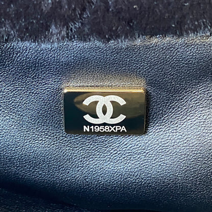 Chanel Autumn and Winter Diamond Wool AS2240 Fur Bag Flap Bag